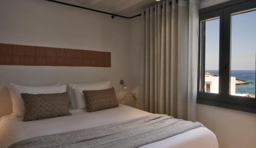 Essence Suite Sea View 