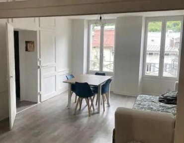 One-Bedroom Apartment with City View
