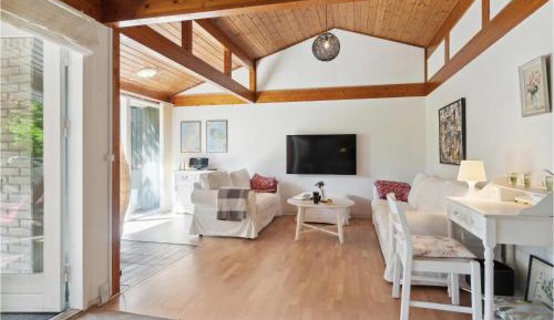 Two-Bedroom Holiday Home