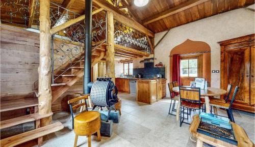 Two-Bedroom Holiday Home