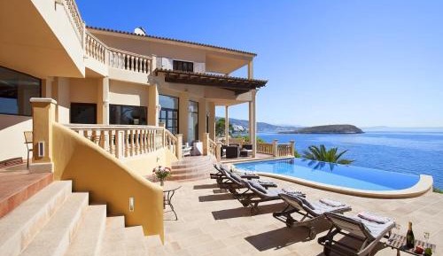 Five-Bedroom Villa