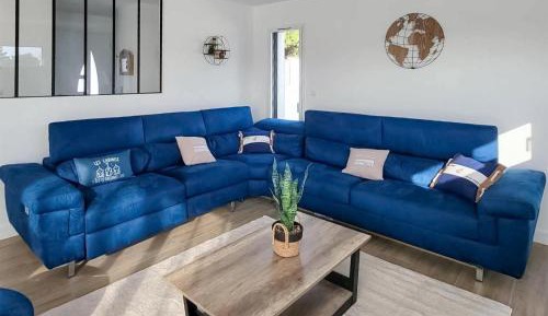 Five-Bedroom Holiday Home