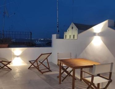 Three-Bedroom Apartment with Ocean View
