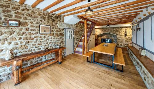 Four-Bedroom Holiday Home