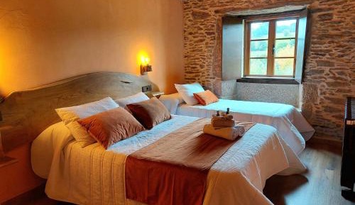 Triple Room with Private Bathroom
