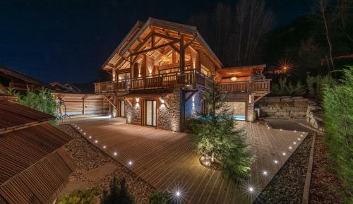 Superior Chalet