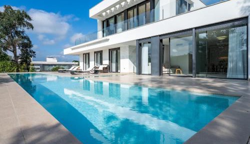 Villa with Private Pool