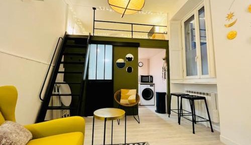 Studio - Split Level