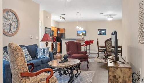 Three-Bedroom Superior Apartment