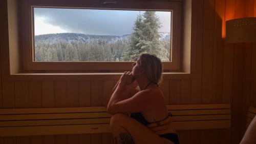 Studio with Mountain View