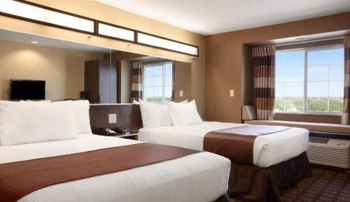 Queen Room with Two Queen Beds - Non-Smoking