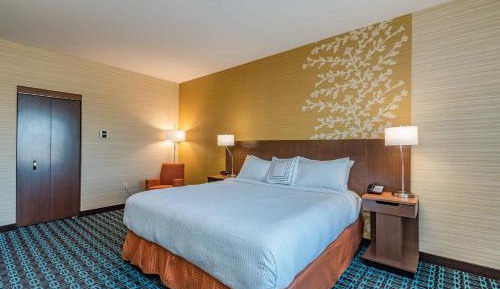 King Room - Hearing Accessible