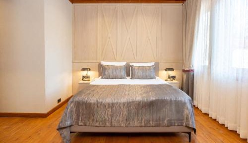 Large Double Room