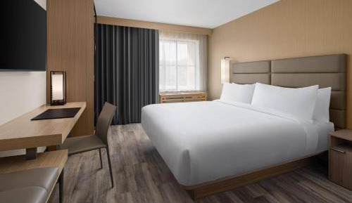 Guest Room, 1 King