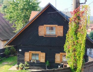 Six-Bedroom House