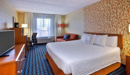 King Room with Sofa Bed