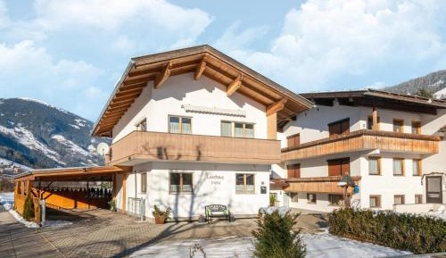 Two-Bedroom Holiday Home