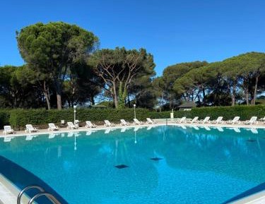 Studio Apartment with Balcony