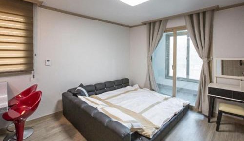 Double Room 4