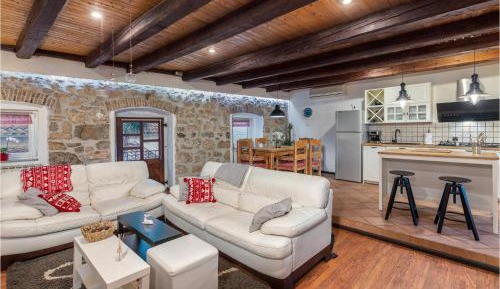 Three-Bedroom Vacation Home 