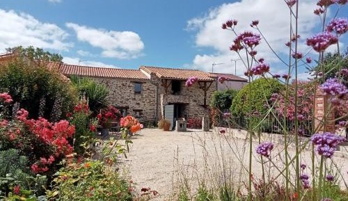 Holiday Home (3 adults)