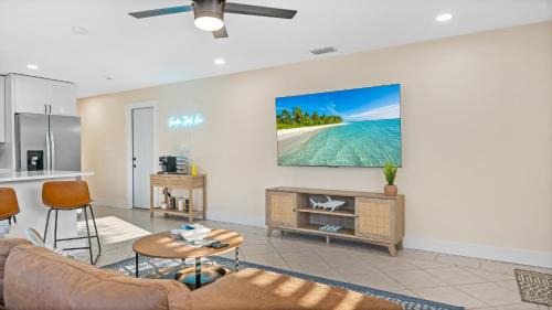 Two-Bedroom Deluxe Apartment