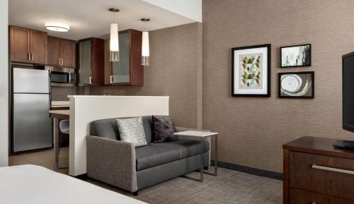King Studio with Sofa Bed