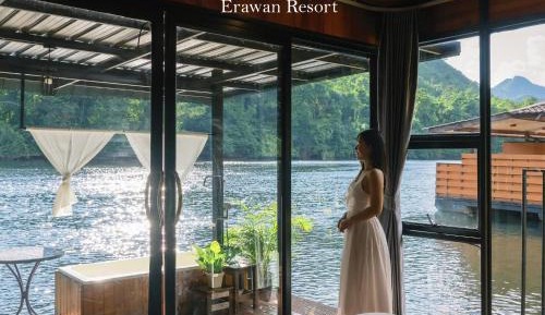 Suite with River View