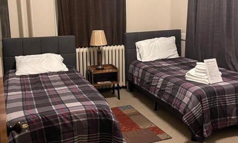 Standard Twin Room with Shared Bathroom