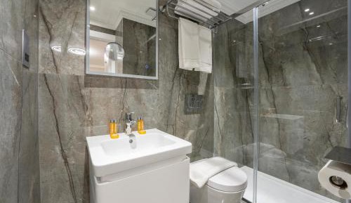 Lower Ground Executive Studio