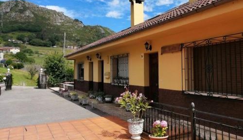 Four-Bedroom Holiday Home