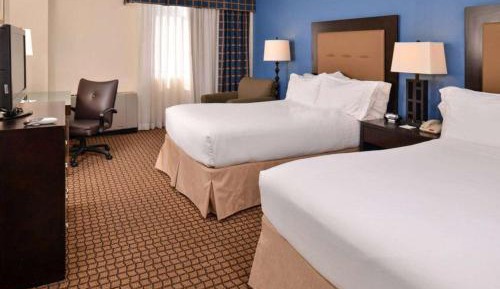 Queen Room with Two Queen Beds - Non-Smoking