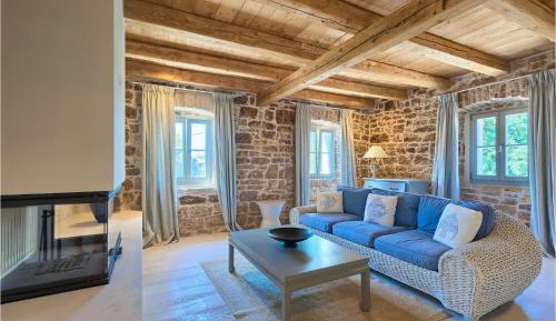 Seven-Bedroom Holiday Home