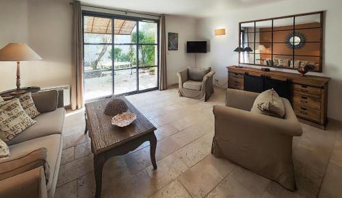 Two-Bedroom Holiday Home