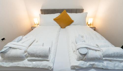 Double Room with Patio