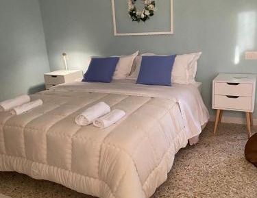 Double Room with Private External Bathroom