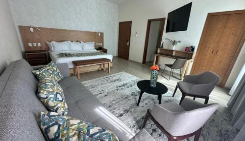 Superior Suite