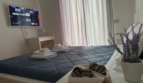 Large Double Room