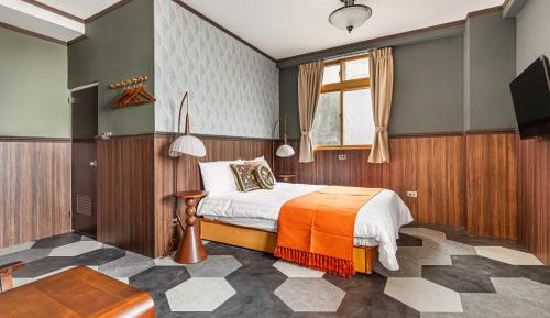 Deluxe Double Room with Bath