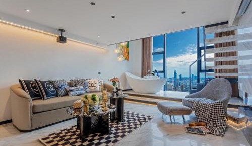 Deluxe One-Bedroom Apartment