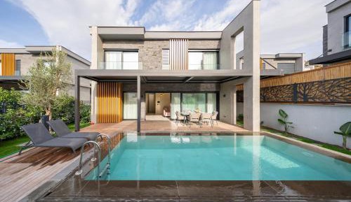 Villa with Private Pool