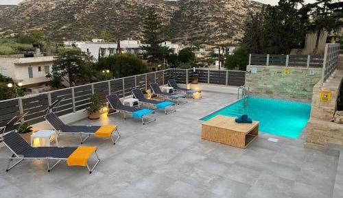 Suite with Pool View