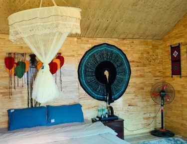 King Room with Mountain View