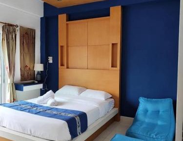 Queen Room with Balcony