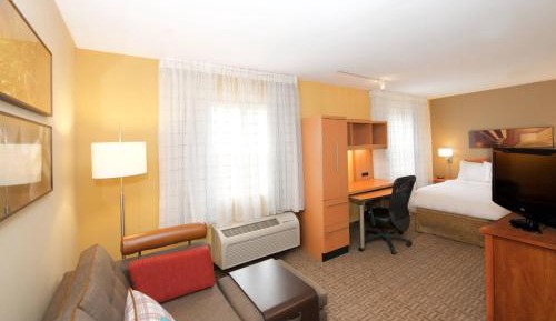 King Suite with Sofa Bed