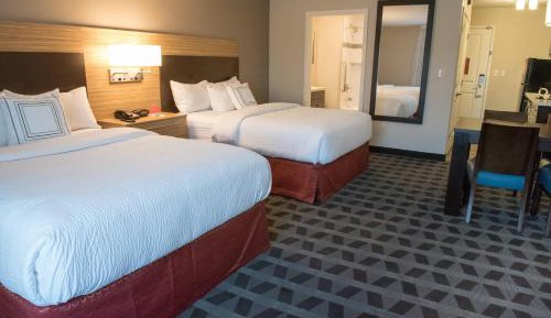 Queen Studio with Two Queen Beds