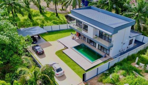 Villa with Private Pool