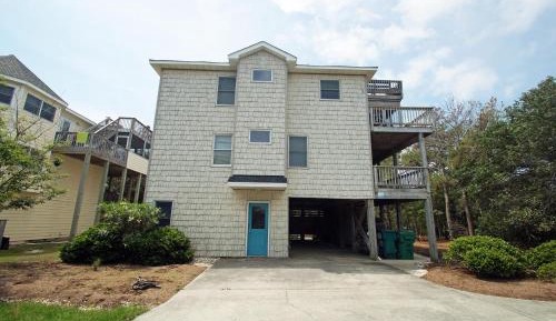 Four-Bedroom Apartment