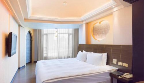 Double Room with Lake View