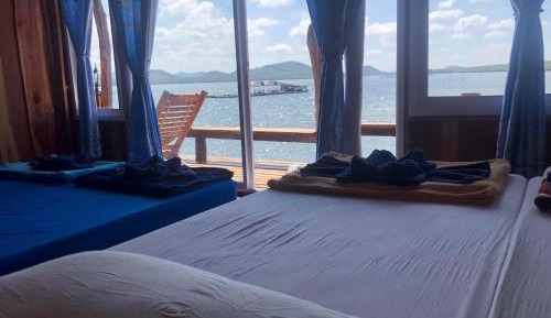 Deluxe Queen Room with Two Queen Beds